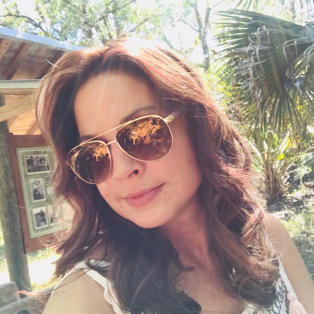 Meet your Posher, Amy